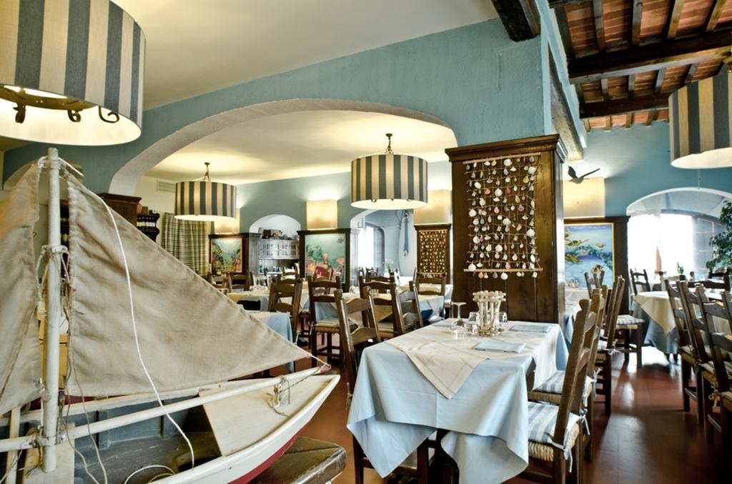 Hotel Ristorante Da Carlos Santa Maria Giudice Exterior photo