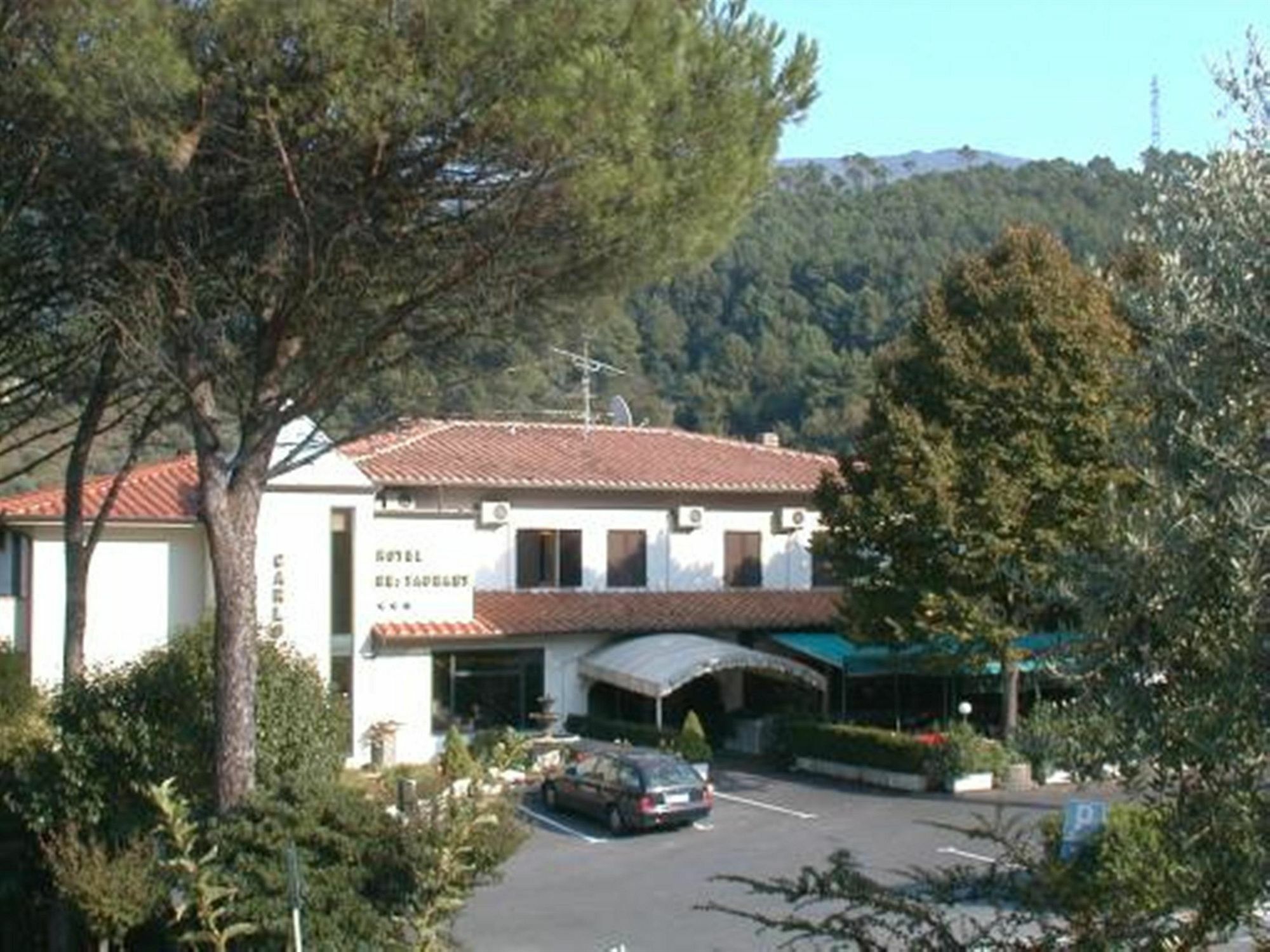Hotel Ristorante Da Carlos Santa Maria Giudice Exterior photo